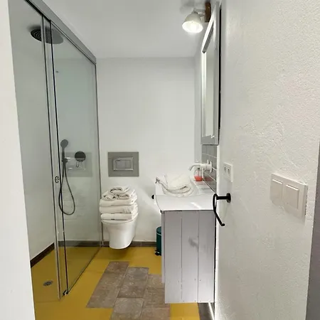 Lambrusco - Harbor's Light Appartement *